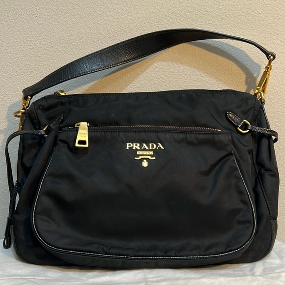 Authentic Prada vintage black nylon shoulder bag - Picture 1 of 17